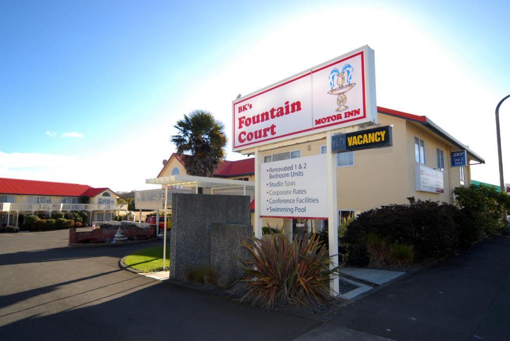 Bk'S Fountain Court Motel Napier Bagian luar foto